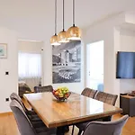 Fortuna Apartman Zára